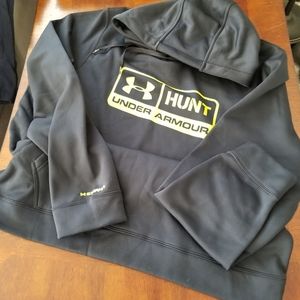 Under Armor Sweatshirt